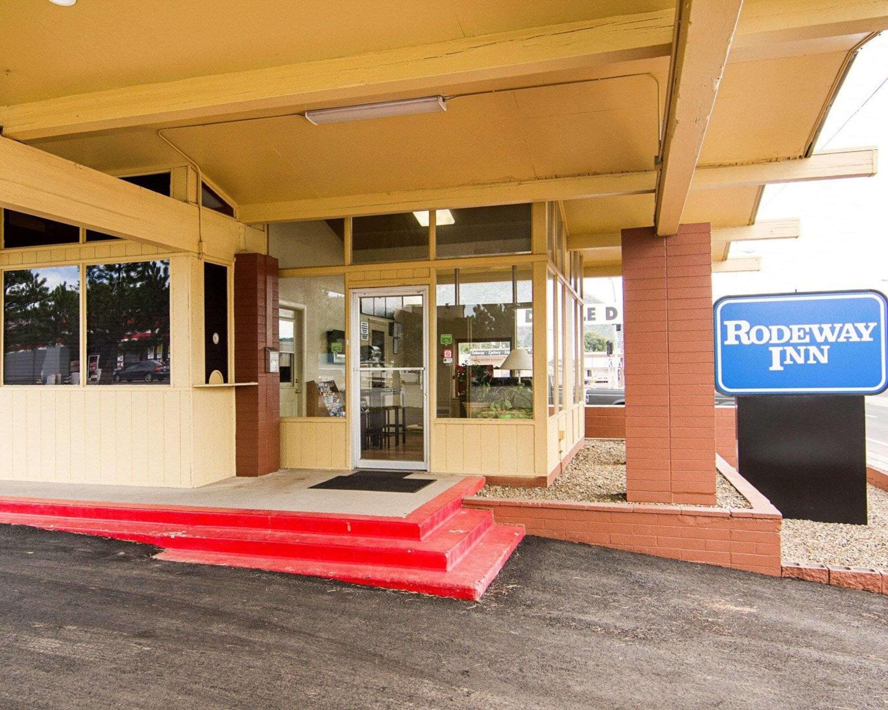 Rodeway Inn Flagstaff East Route 66 Dış mekan fotoğraf