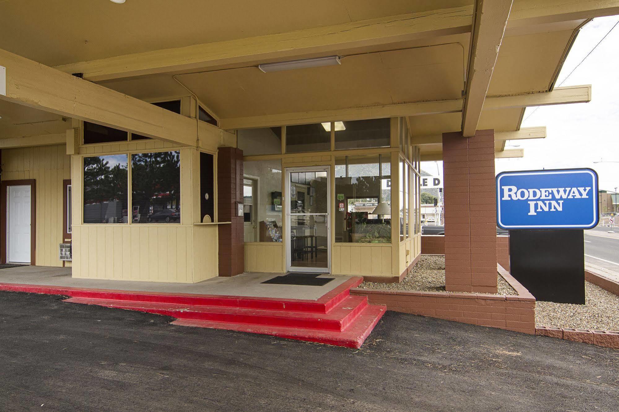 Rodeway Inn Flagstaff East Route 66 Dış mekan fotoğraf